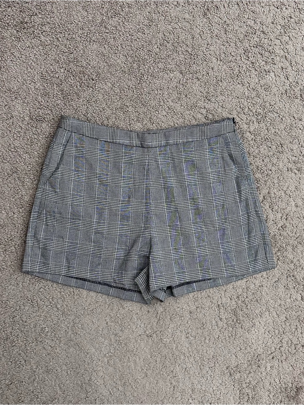 Ark & Co Plaid Gray Tailored Shorts Womens L